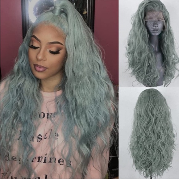 22” Ash GreenWAVY Lace Front Wig NEW